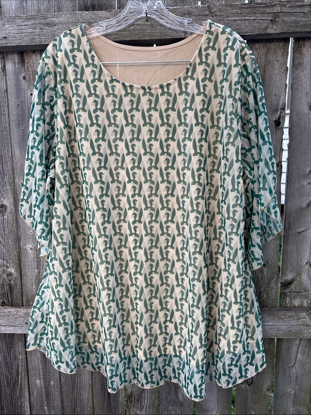 Women's Cream and Teal Printed Scoop Neck Top